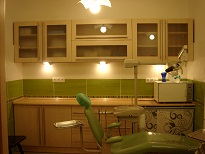 http://szabadosdental.hu